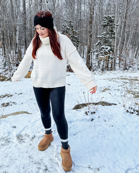 Summit Glades Sweater (Cream)