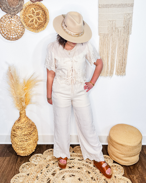 Eyelet Dreams Set