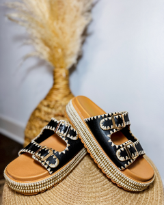 Platform Sandal with Contrast Strap Stitching
