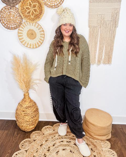 Winterwood Pullover Chenille Sweater (Olive)