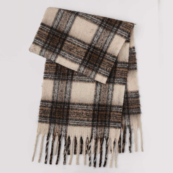 Trendy Plaid Tassel Knit Scarf (Black/Brown)
