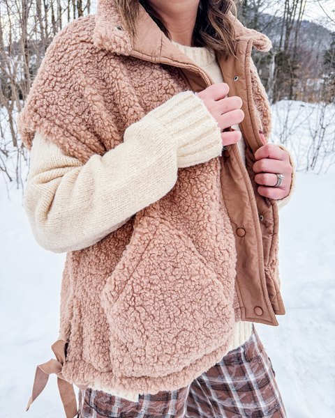 Wintery Bliss Teddy Vest (Taupe)