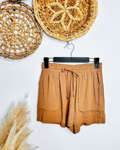 Linen Shorts (Camel)