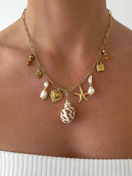 Ophélie 18K Gold Non-Tarnish Shell and Pearl Charm Necklace