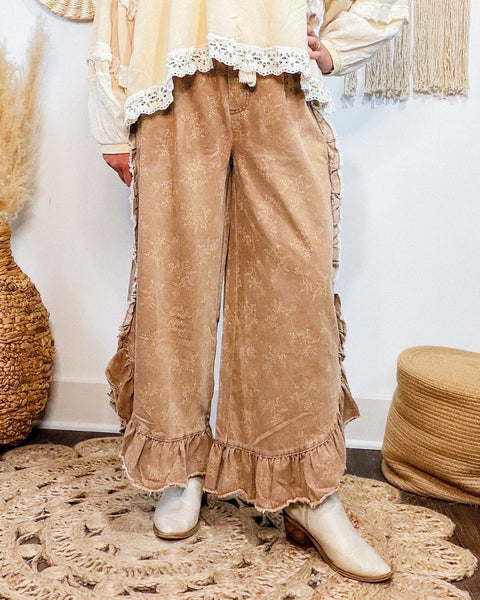 Floral Print Ruffle Hem Pants (Almond)
