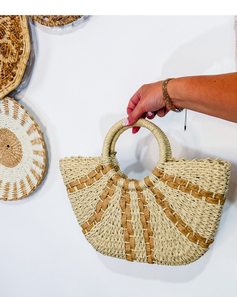 Striped Straw Weave Round Rope Handle Tote Bag: BEI